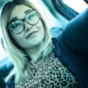 Meet your Posher, Rebecca